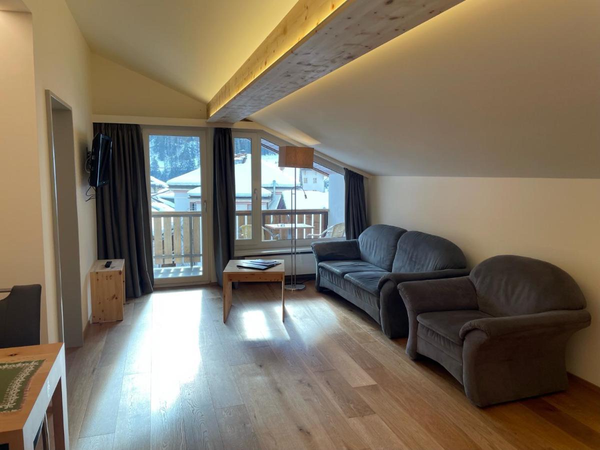Hotel Conrad Scuol Exterior photo