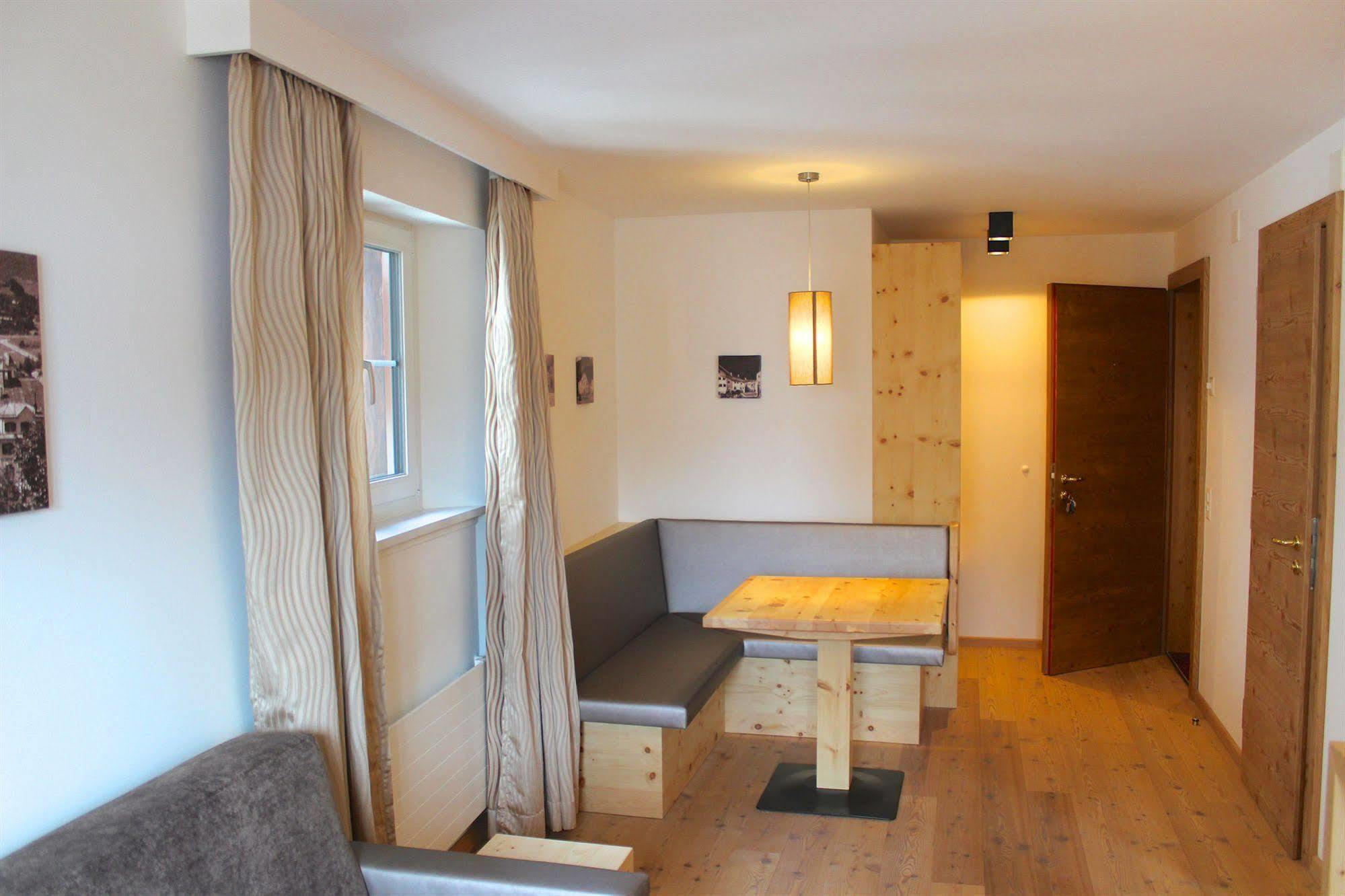 Hotel Conrad Scuol Exterior photo