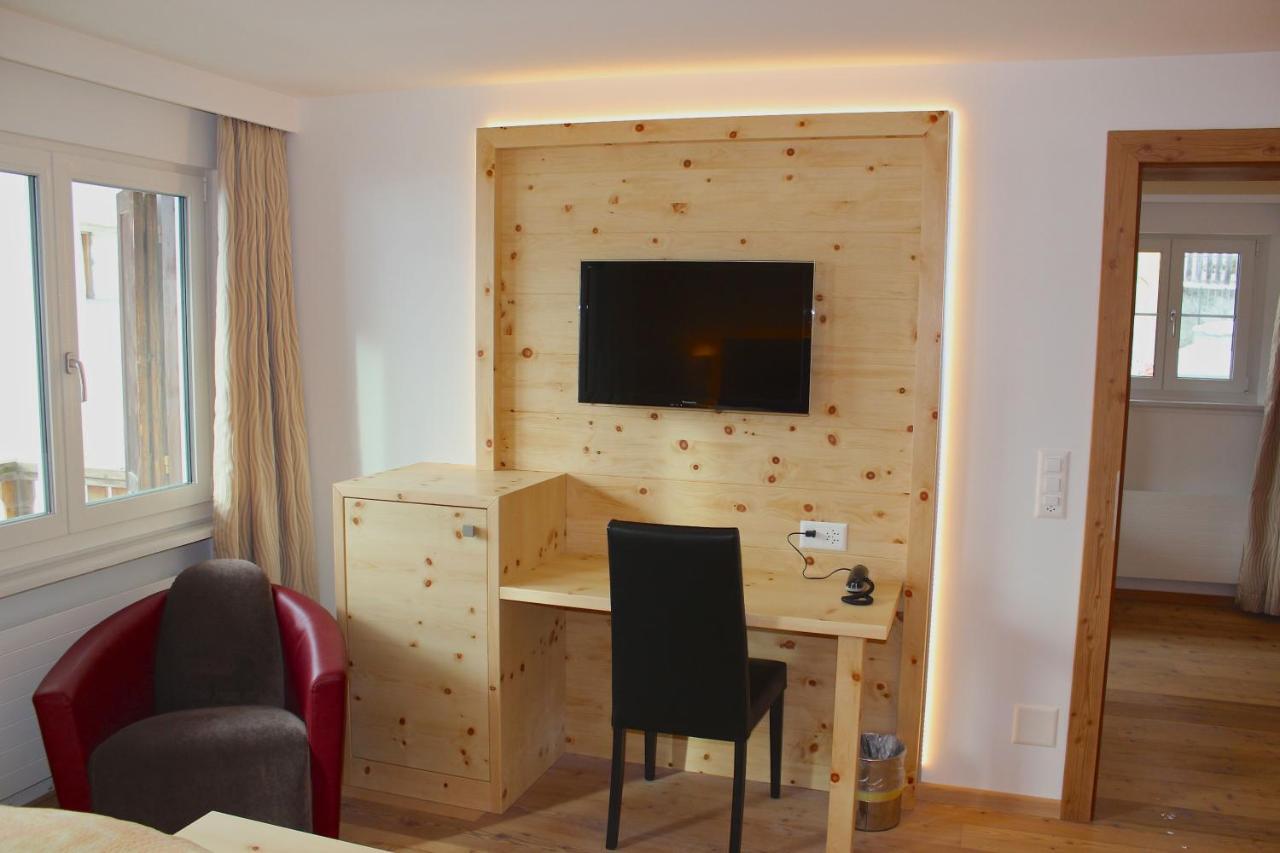 Hotel Conrad Scuol Room photo